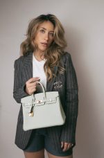 Birkin 25 Gris Neve Togo Leather Gold Hardware B Stamp - Image 6