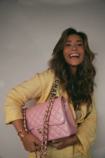 19S Iridescent Pink Caviar Quilted Jumbo Classic Flap Light Gold Hardware - Image 6