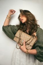 22A Dark Beige Quilted Caviar Classic Flap Medium LGHW - Image 6