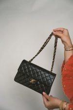 Black Caviar Quilted Classic Flap Small GHW - Image 15
