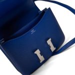 Constance 18 7T Bleu Electrique Chèvre Leather Palladium Plated U Stamp - Image 11