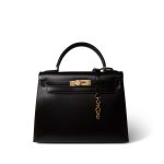 Kelly 28 Sellier Brown Box Calfskin Gold Plated T Circle Stamp