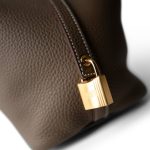 Picotin Lock 18 Etoupe Taurillon Clemence Gold Plated U Stamp - Image 5