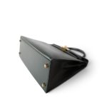 Kelly 28 Sellier Vert Fonce Box Calfskin Gold Plated (U) Stamp - Image 8