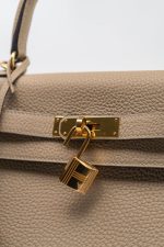 Hermes Kelly 28 Trench Veau Togo Leather Gold Plated 2016 X - Image 7