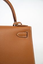 Hermes Kelly Sellier 28 Veau Epsom Leather Gold with Gold Plated Hardware 2022 Z - Image 3
