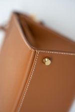 Hermes Kelly Sellier 28 Veau Epsom Leather Gold with Gold Plated Hardware 2022 Z - Image 12