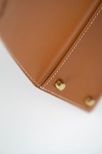Hermes Kelly Sellier 28 Veau Epsom Leather Gold with Gold Plated Hardware 2022 Z - Image 14