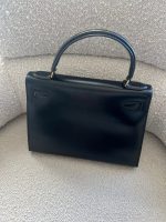 Hermes Vintage Kelly 28 Box Calfskin Black Gold Metal Fittings