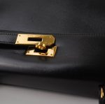 Hermes Vintage Kelly 28 Box Calfskin Black Gold Metal Fittings - Image 13