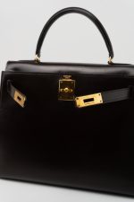Hermes Vintage Kelly 28 Box Calfskin Chocolate Gold Metal Fittings - Image 5
