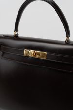 Hermes Vintage Kelly 28 Box Calfskin Chocolate Gold Metal Fittings - Image 4