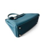 Hermes Kelly 25 Blue Jean Veau Togo Leather Palladium Plated Y Stamp - Image 9