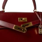 Kelly 28 Rouge Box Calfskin Gold Plated V Stamp - Image 17