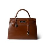 Kelly Sellier 32 Noisette Box Calfskin Palladium Plated [E] Stamp - Image 3