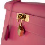 Kelly 28 Rose Lipstick Veau Tadelakt Gold Plated Hardware C Stamp - Image 15