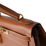 Vintage Kelly 28 Gold Courchevel Leather Gold Plated Hardware V Stamp - Image 5