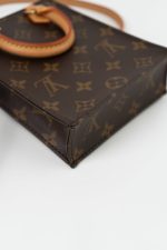 Louis Vuitton Petit Sac Plat - Image 6